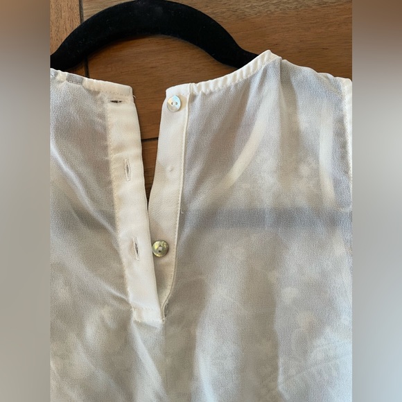 H&M sheer top - Picture 6 of 6